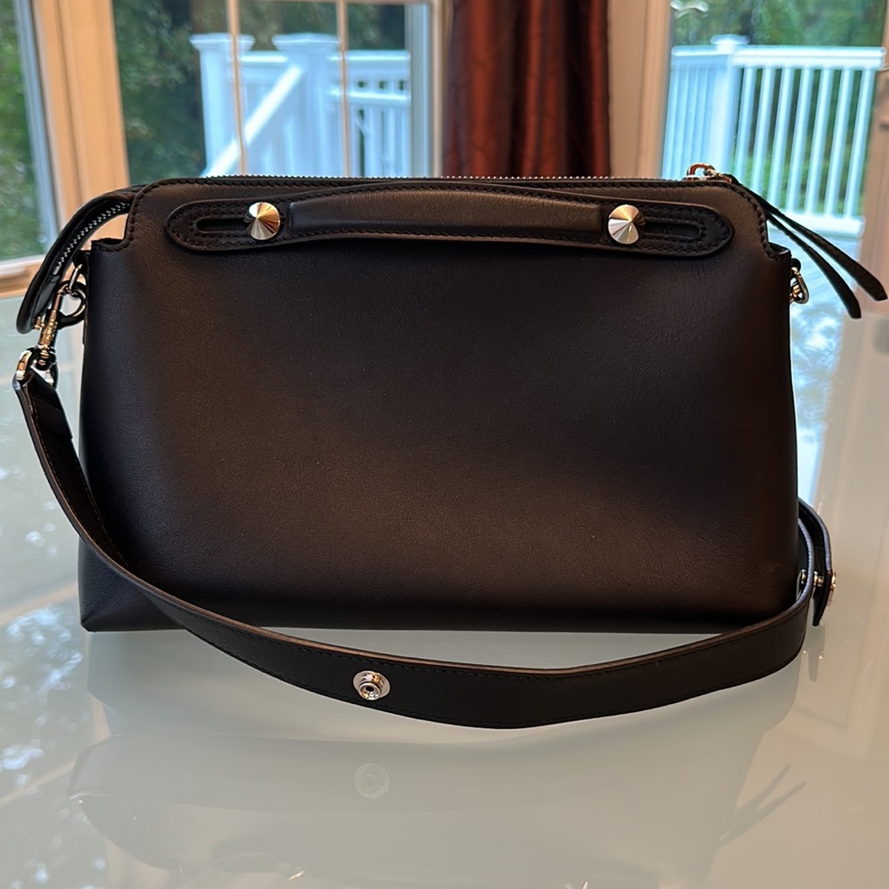 Fendi bag - Picture 4 of 8